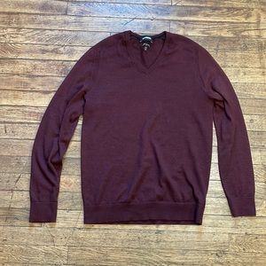 EXPRESS Merino wool blend v neck sweater burgundy